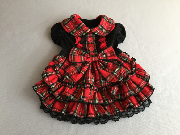 ◎犬服オーダー◎赤タータンチェック柄◎フリルスカート姫