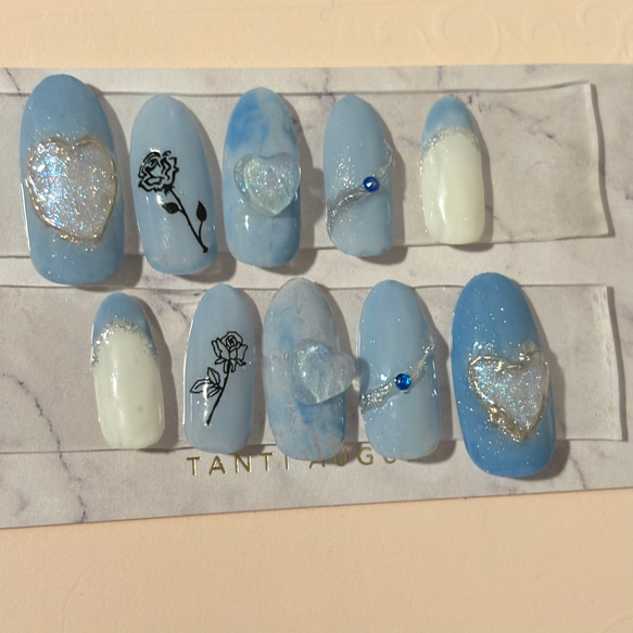 期間限定特別割実施中》ネイルチップ☆ 水色 バラ ハート 量産型 推し