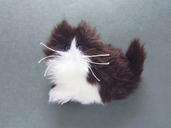 訂做 &gt;&gt; PEPOSO：毛茸茸的動物「貓」貓 / 八件白色 x 棕色 第2張的照片
