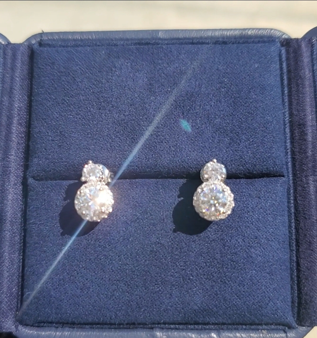 モアッサナイト　フープ　ピアス　　0.5ct and 0.5ct