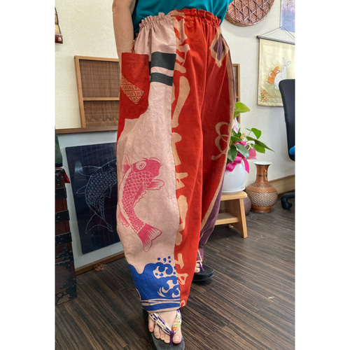 大漁旗と鯉柄ののぼり旗の柿渋染めパンツ 古布リメイク ロングパンツ  