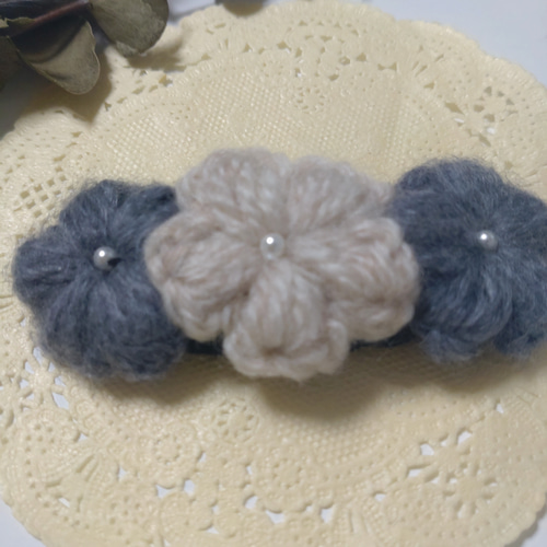 お花ほのぼのパッチンピン♡ お花パッチンピン iijo - メルカリ