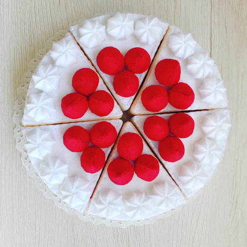 定番☆フェルト☆いちごケーキ6ピース おもちゃ・人形 みぞれびぃ 通販