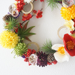 【Creema限定・1点物】黄菊と彩華のお正月リース 3枚目の画像