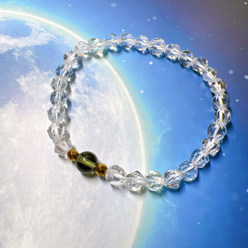 ✴️ 128面カット水晶　モルダバイト　天然石　水晶　天然石ブレスレット　隕石 ✴️ 128面カット水晶 モルダバイト 天然石 水晶 天然石