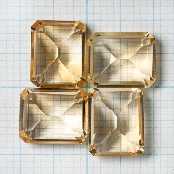 1粒売り　大粒宝石質シトリンAAA　ルース　レクタングルファセットカット10×8mm 3枚目の画像