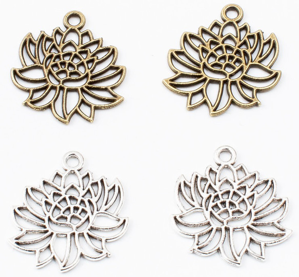 蓮の花 2個 ハスの花 蓮 花 メタルチャーム 金古美 アクセサリー