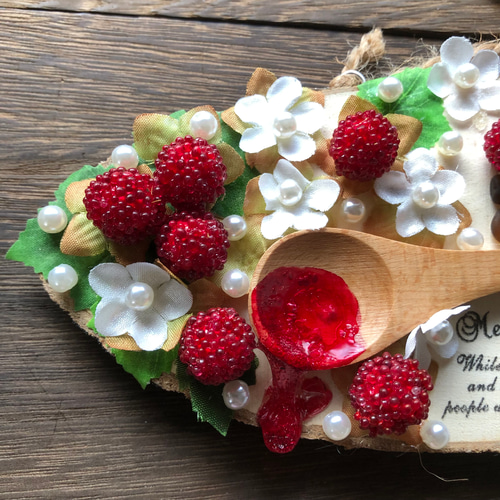 シーグラスアート『 いちご.。.:*♡～wreath～』 （1276苺の花冠
