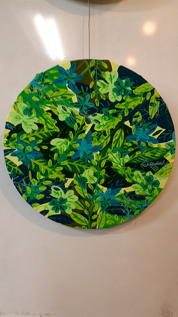 丸い緑だらけの作品　アクリル絵の具　キャンバス 1枚目の画像
