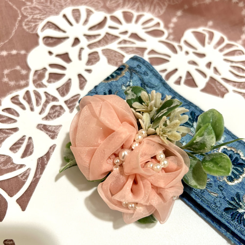 コサージュ、髪飾りオーダー受付け中☆ SOUBIEN 髪飾り 3点セット 金色 白 黒 桜 花 コサージュ レース 玉飾り