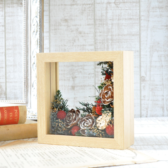 ✽5日以内発送クリスマスを彩る✽フレームアレンジメントS size【 botanical  frame ～Xmas～ 】 3枚目の画像