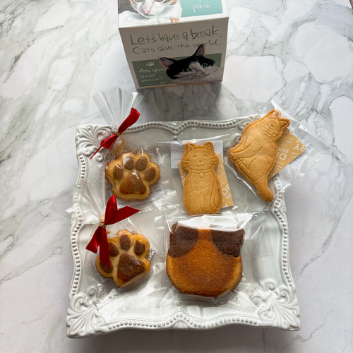 ねこちゃん焼き菓子セットスクエアボックス入り 焼き菓子 quatre