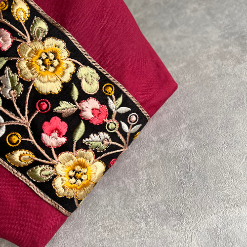 インド刺繍×帆布☆大きめサイズ/マルチポーチ〈フューシャピンク
