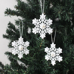 〈特集掲載〉クリスマス レースオーナメント white/santa ❆　雪の結晶　ツリー　タペストリー　飾り 9枚目の画像