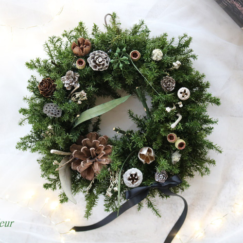 Merry Christmas 2025 静かな森のクリスマスリース〜38cm Merry Christmas2025 静かな森のクリスマスリース25〜28cm - メルカリ