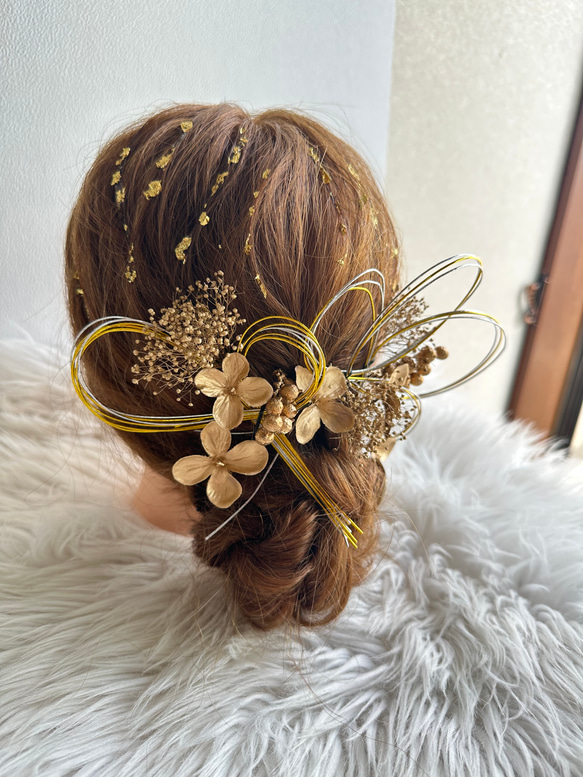 ゴールド髪飾り　ヘッドパーツ　成人式髪飾り　和装髪飾り　結婚式髪飾り 2枚目の画像