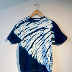 【オリジナル藍染絞りTシャツ】 1枚目の画像