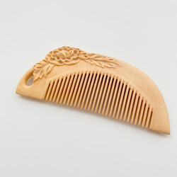 刻印 つげ櫛 本つげ くし 木製櫛 牡丹【桃太郎】片面彫刻 静電気防止