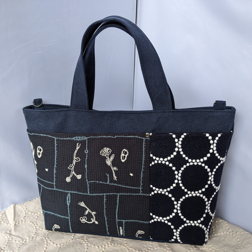 ミナペルホネン『丸みを帯びた2wayトートバッグ 』ショルダーストラップ付き ミナペルホネン『丸みを帯びた2wayトートバッグ 』ショルダー