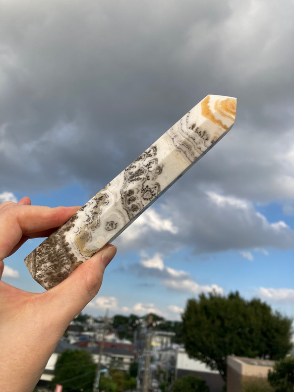 【自然の絵画】デンドリティックカルサイトタワー 自然の絵画】デンドリティックカルサイトタワー その他置物