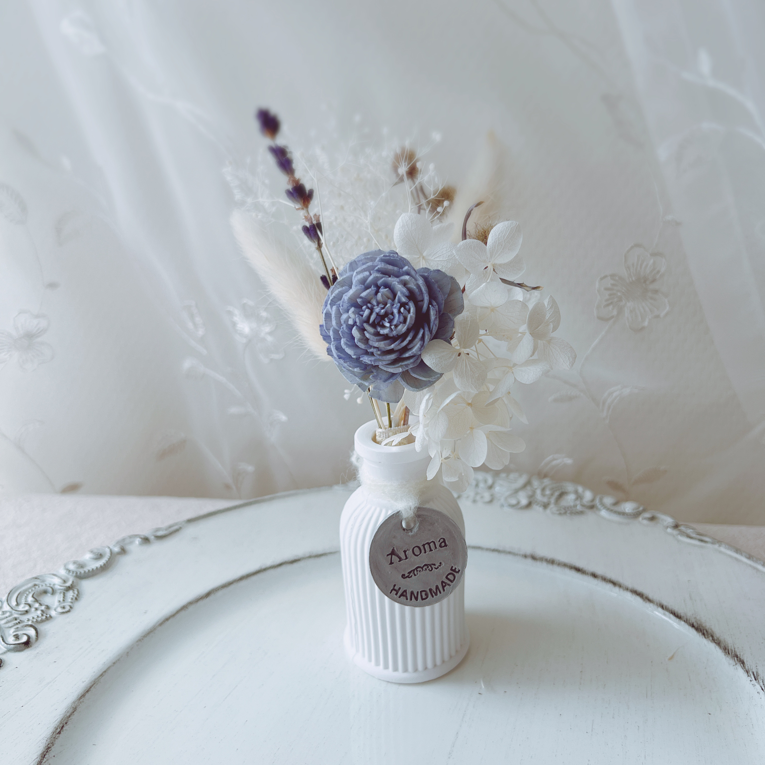 アロマストーンエッフェル塔&ティファニーブルー缶フラワーアレンジメントセット