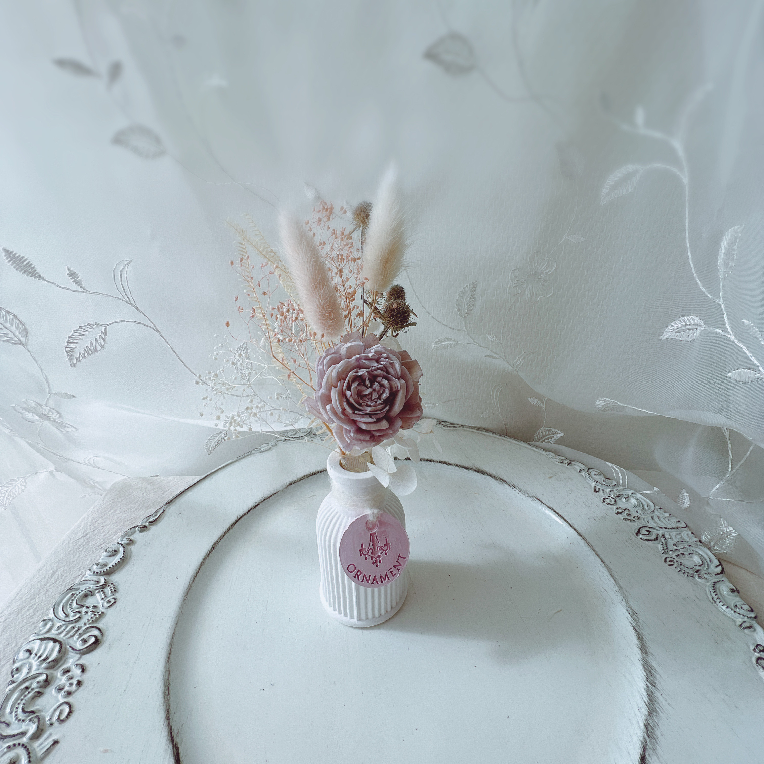 アロマストーンエッフェル塔&ティファニーブルー缶フラワーアレンジメントセット アロマストーンエッフェル塔&ティファニーブルー缶フラワー