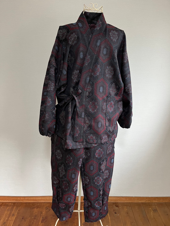 ハンドメイド　着物リメイク　ウール　作務衣 2枚目の画像