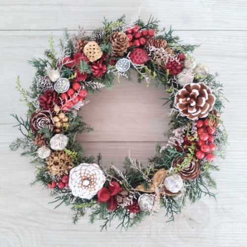 再販売】ゴールドレッドのクリスマスリース【冬支度ハンドメイド2024