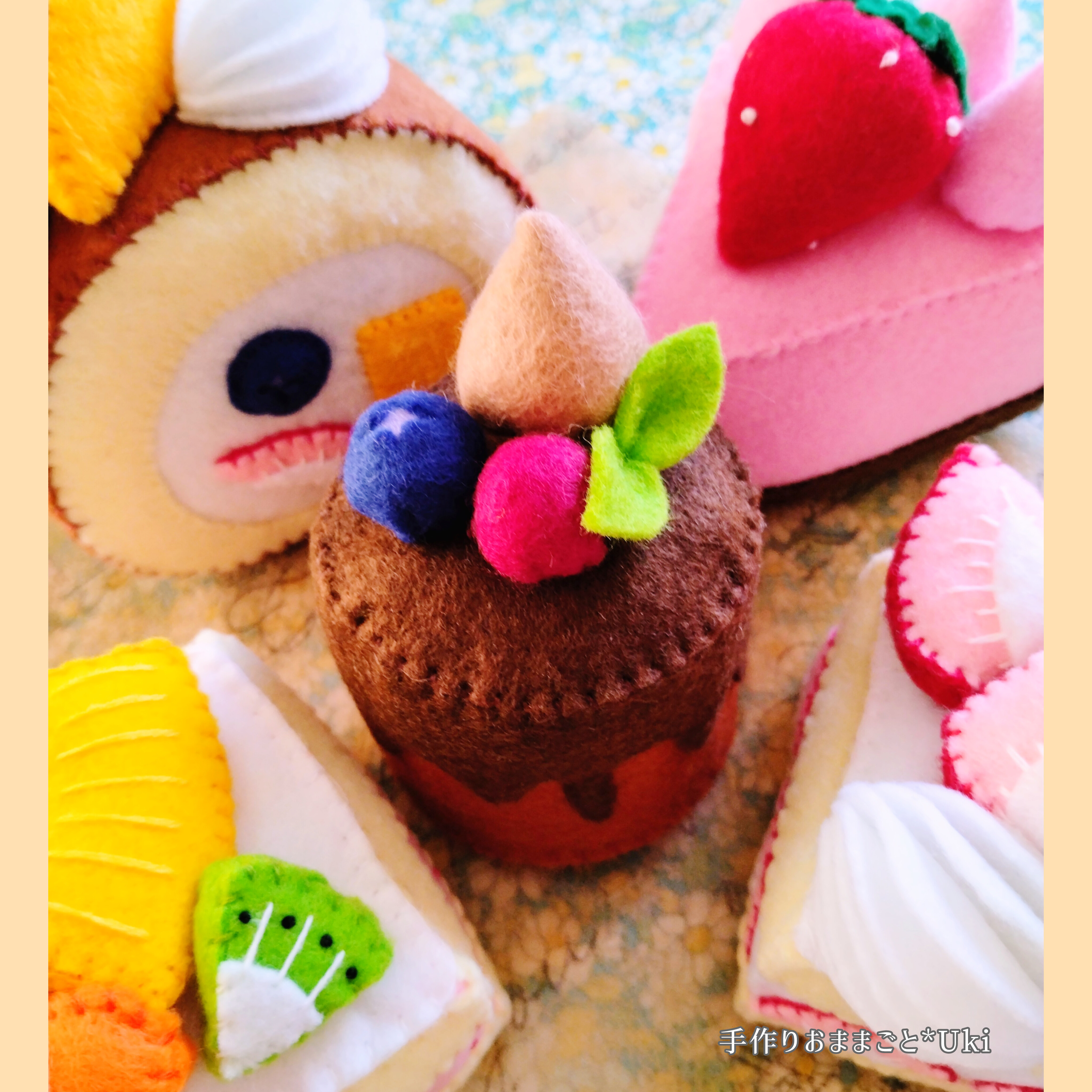 フェルトおままごと  ケーキ屋さん♪ケーキ5個セットA