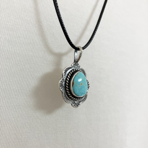 ナチュラル ロイストーンターコイズネックレス インディアンジュエリー