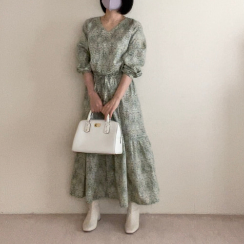低身長さん向け洋服】リバティ生地 バックタックワンピース(柄 低身長さん向け洋服】リバティ生地 バックタックワンピース(柄
