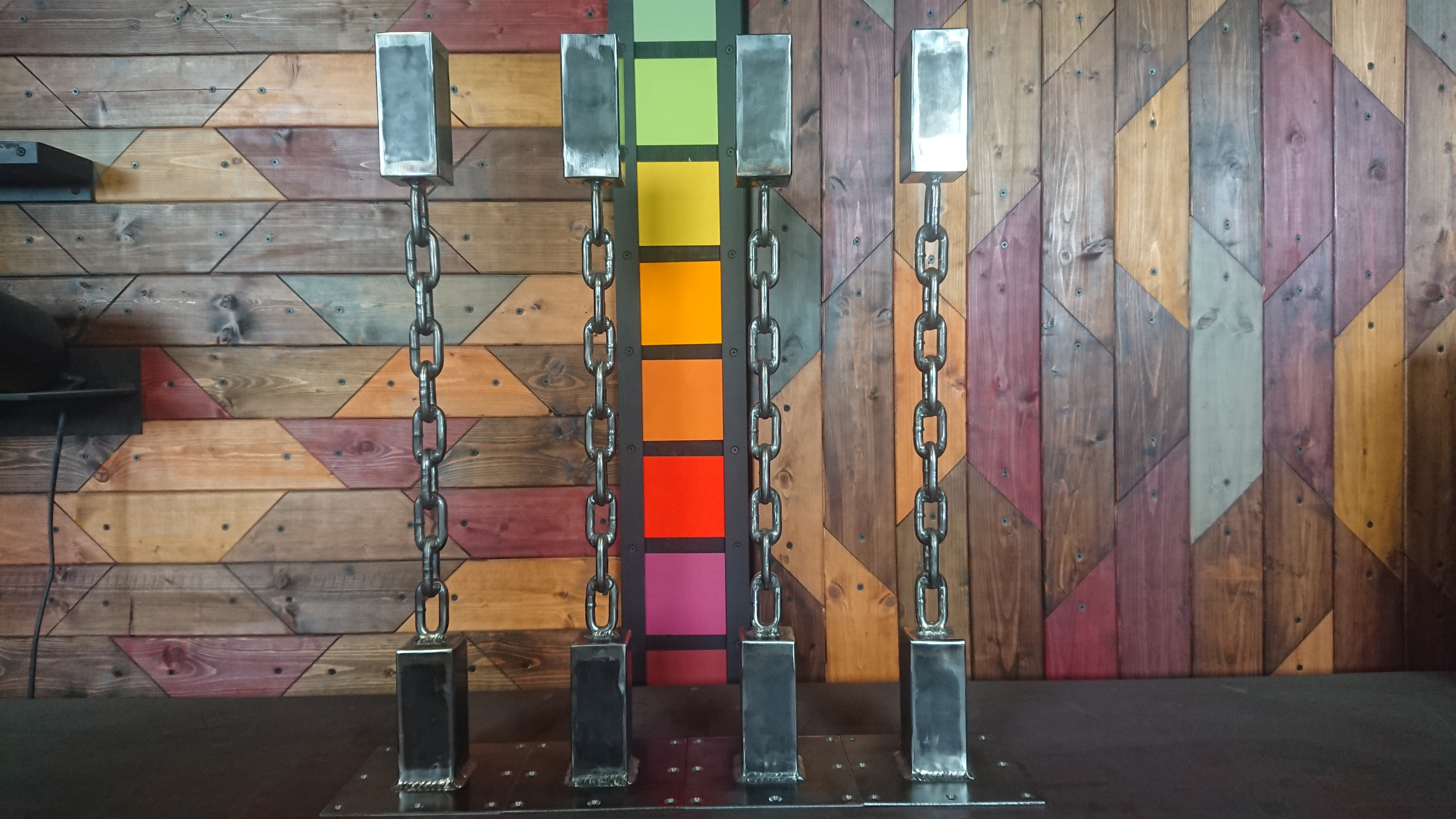 無塗装でアイアンな極太＆チェーン鉄脚♪ 50×50×650mm ST型 4脚ver. ダイニングテーブル