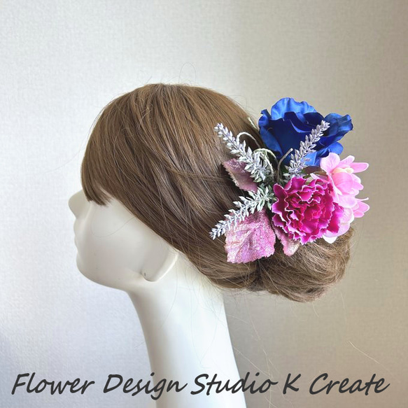 ネイビーの薔薇とカーネーションのブーケ風の髪飾り フラメンコ ダンス
