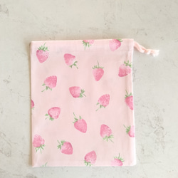 30×40 ランチョンマット 苺柄 巾着袋 セット 給食 コップ袋 女の子 ピンク 4枚目の画像