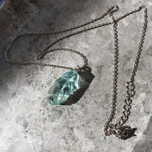 一点物】 アクアマリン ネックレス 原石 鉱物 天然石 ハンドメイド