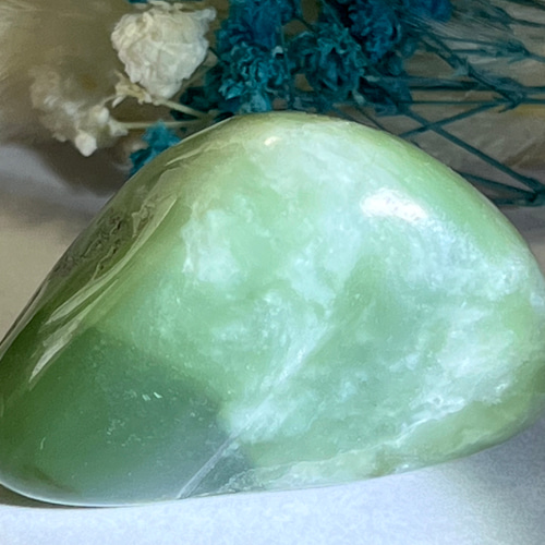 五徳の石✨ ニュージェイド タンブル 中国翡翠 原石 握り石 天然石