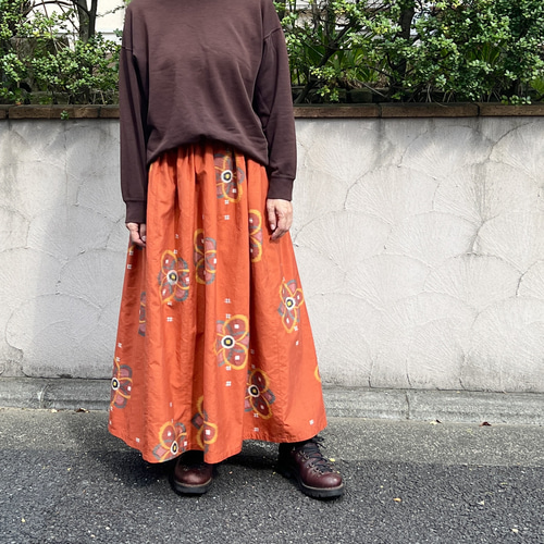 オレンジ！不規則重ねスカート☆レトロシャツ×デニム☆古着リメイク 着物リメイク 銘仙の花柄スカート オレンジ／ロング［159］ ロング