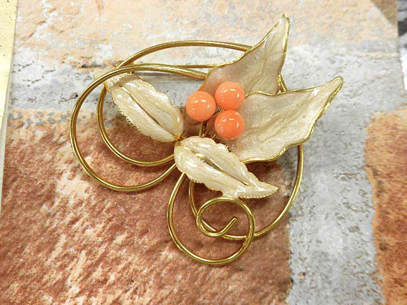 天然石 珊瑚(コーラル)ブローチ 230908890 ブローチ 天然石