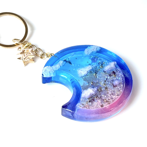 煌めく夜空の雲入りお月様シェイカーキーホルダー・名入れ