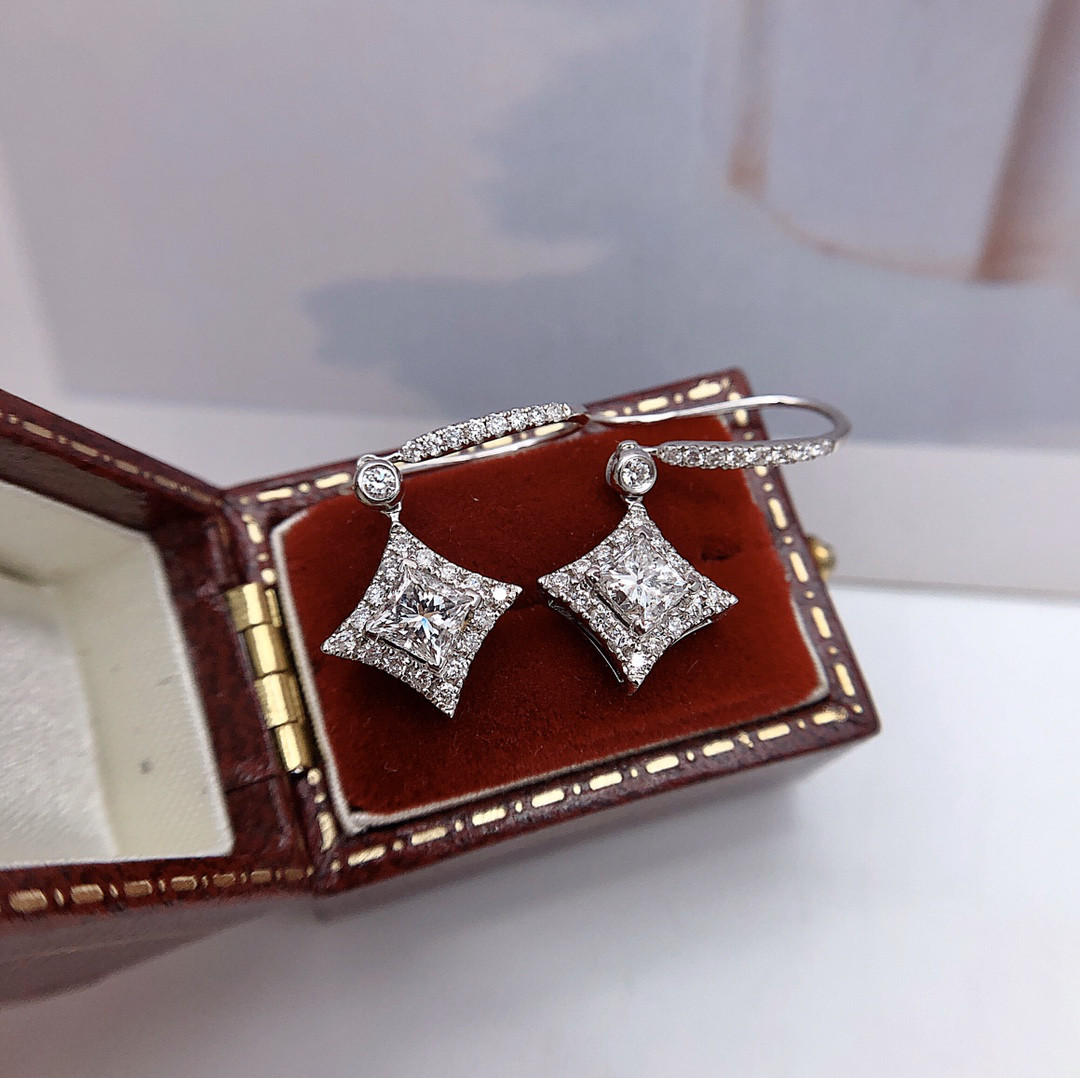 K18WG ダイヤモンド ハートデザイン ピアス 18金 片方のみ Y03506 Classic CHESS K18PG 0.34ct ダイヤモンド ハート ピアス ピンク