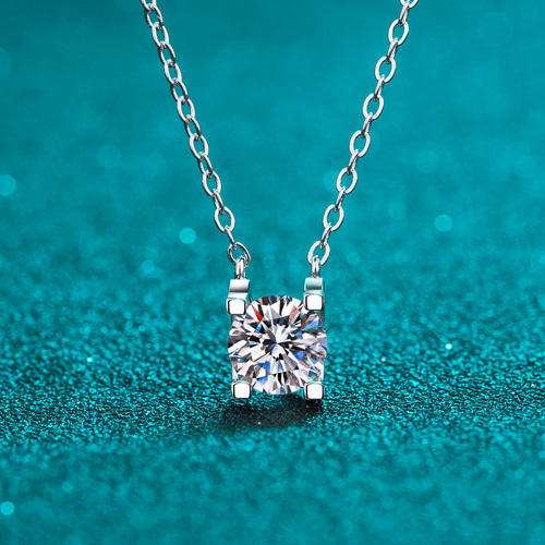 受注制作ネックレス K18WG 2ct モアサナイト 高品質