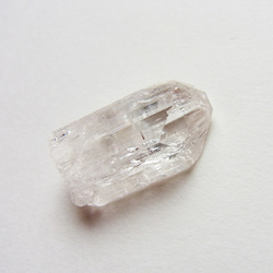ダンビュライトとアーカンソー水晶のセット 2枚目の画像