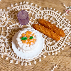 【ミニチュアマンゴケーキ 1個】樹脂粘土 軽量粘土 ミニチュア スイーツ 4枚目の画像