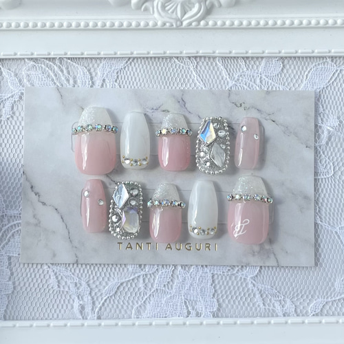 サイズオーダー】推し活ネイル ピンクネイルネイル イニシャルネイル  