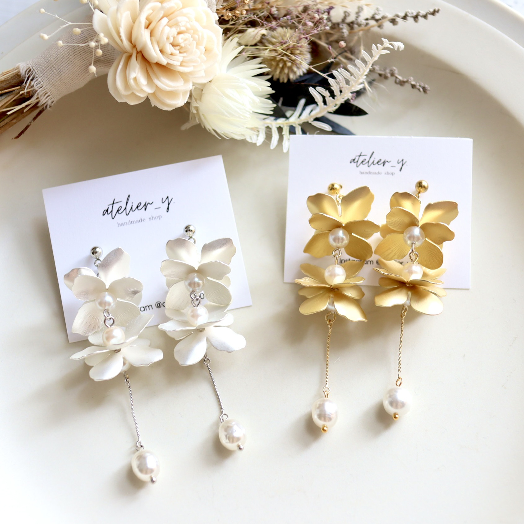 No.597-D　ドライフラワーとパール☆ピアス・イヤリング No.597-A ドライフラワーとパール☆ピアス・イヤリング - メルカリ