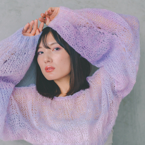 手編みシアーモヘアニット オーバーサイズ 短丈 長め袖 パステル 手編みシアーモヘアニット オーバーサイズ 短丈 長め袖 パステル
