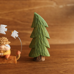 北欧 インテリア木製【トントゥ森のピクニック】 北欧雑貨  置物　クリスマス プレゼント　木彫り　記念日　贈り物 7枚目の画像