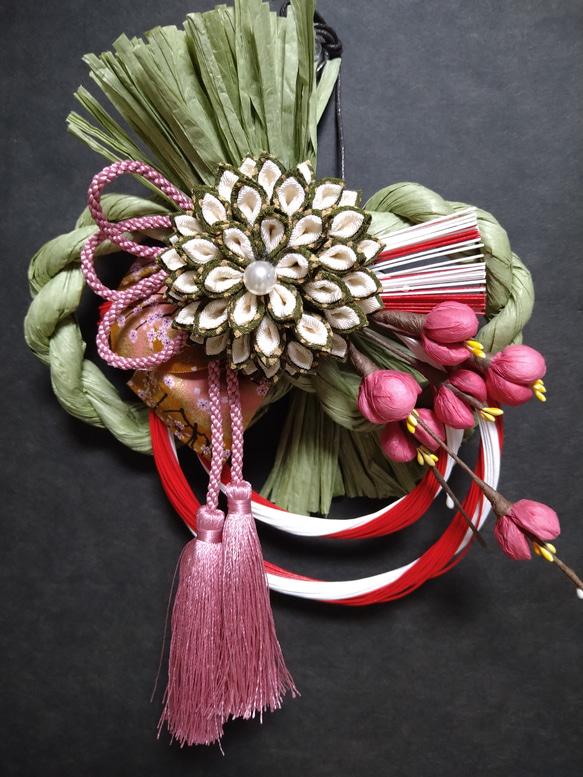 2024しめ縄 つまみ細工 8の字しめ縄✕赤水引 しめ縄・しめ飾り つまみ