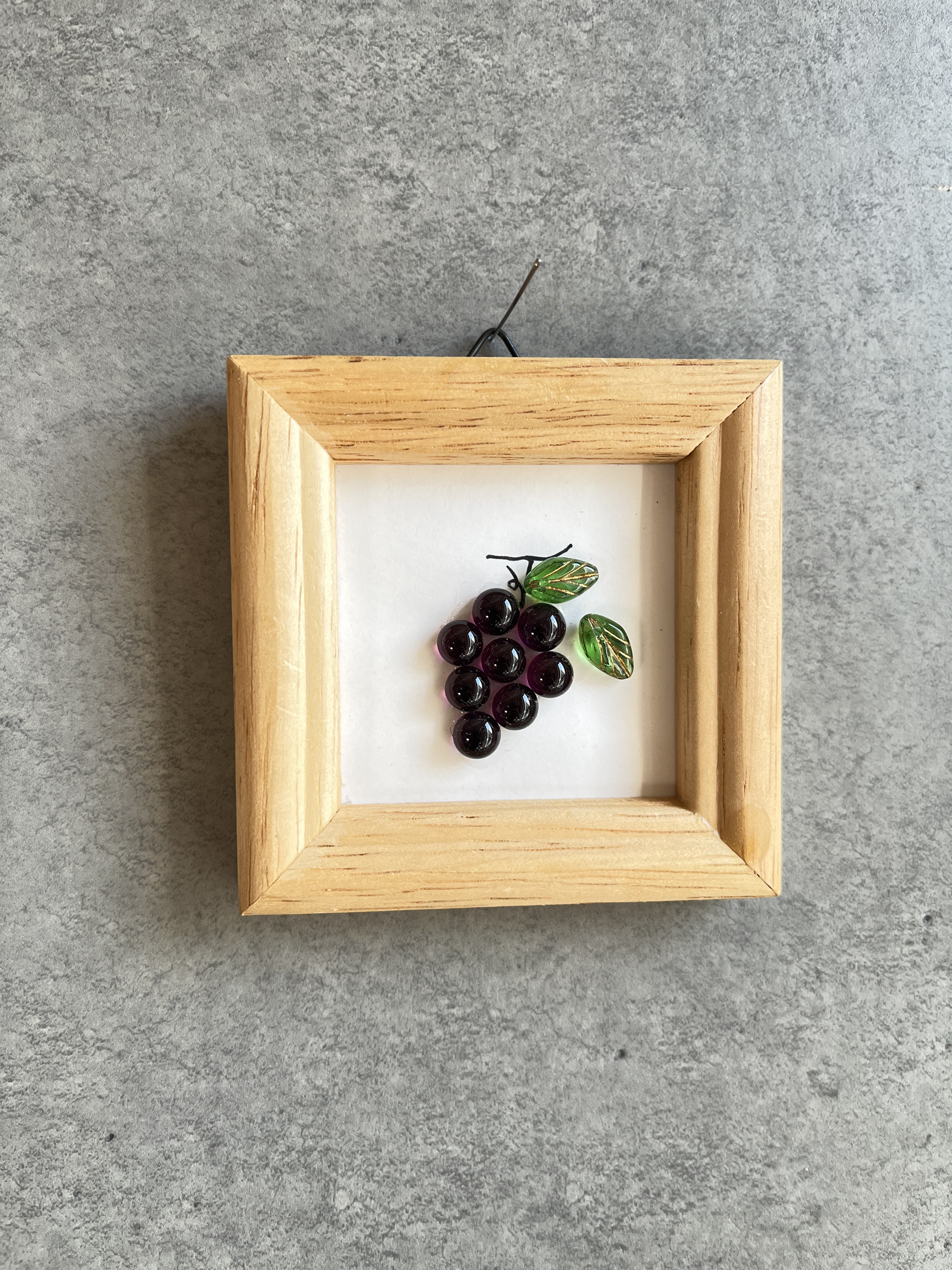 ガラスアート【葡萄】 立体・オブジェ Chic' 通販 16632491｜Creema