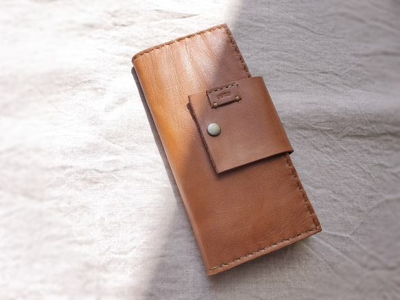 simple wallet　濃いヌメ色　オイルワックスレザー 1枚目の画像